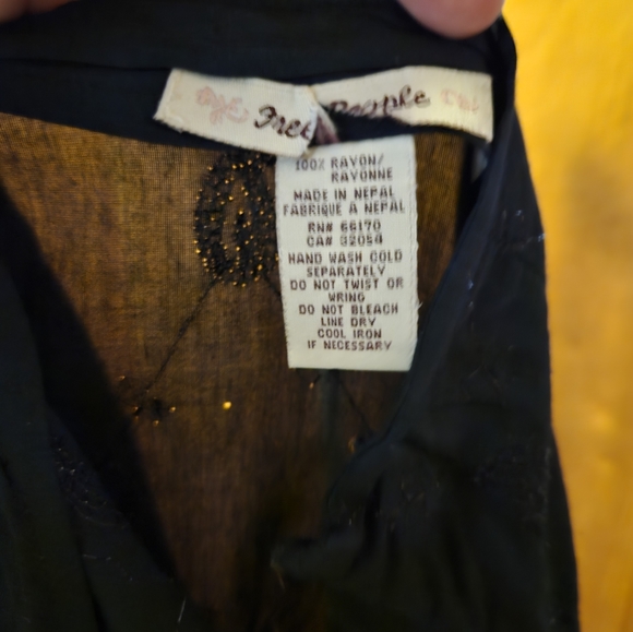 Free People 90s VINTAGE size 3 black midi skirt - Picture 7 of 11